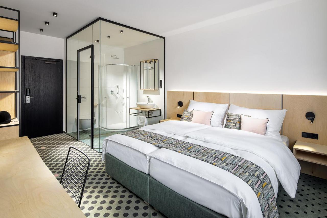 B&B Chuchle Arena Praha Phòng bức ảnh